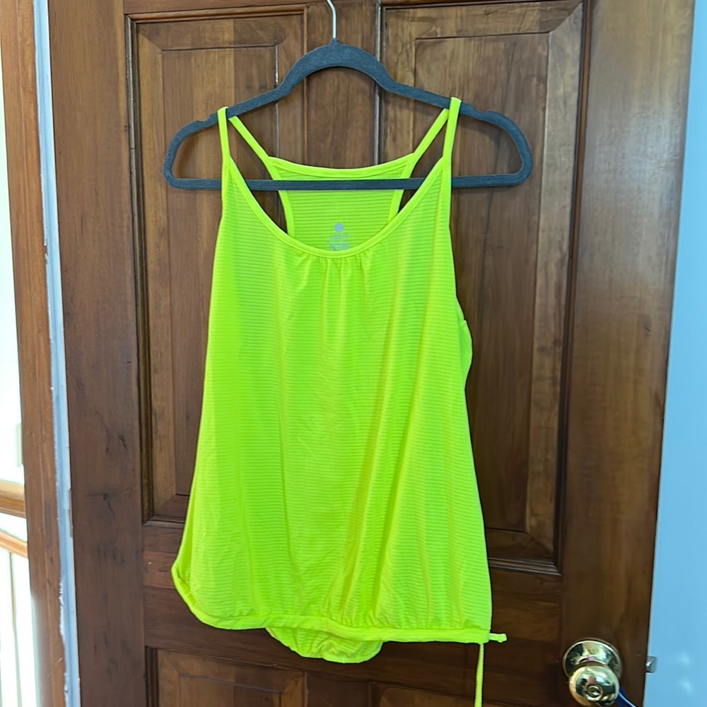 Loose fit work out top